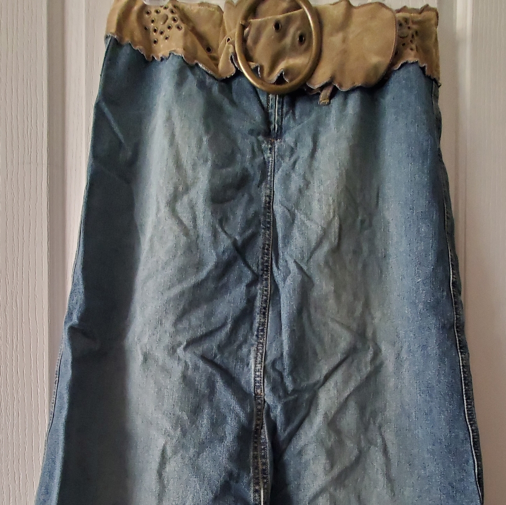 VINTAGE thriftys Western Style Jean Skirt